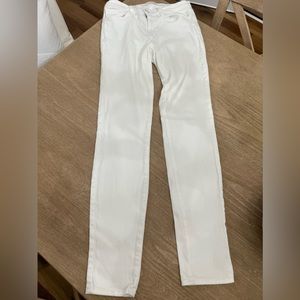 Jbrand skinny leg jeans in snow wash size 27
